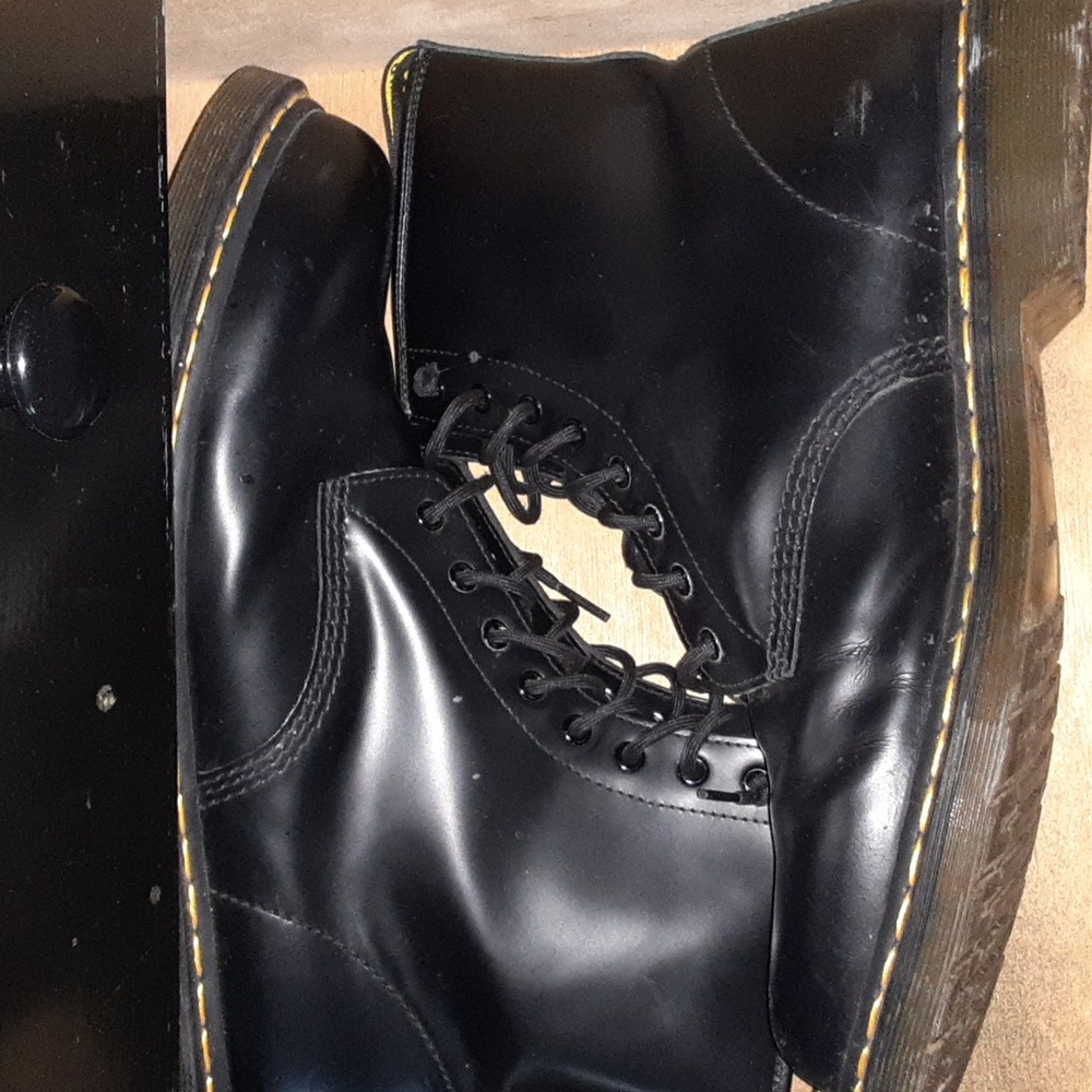 Dr. Martens